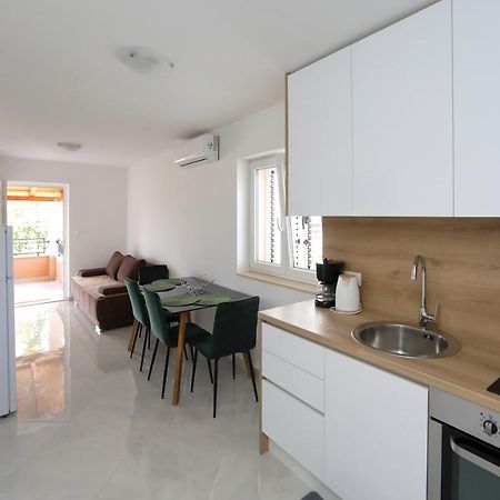 Ferienwohnung Alfonso Bibinje Exterior foto