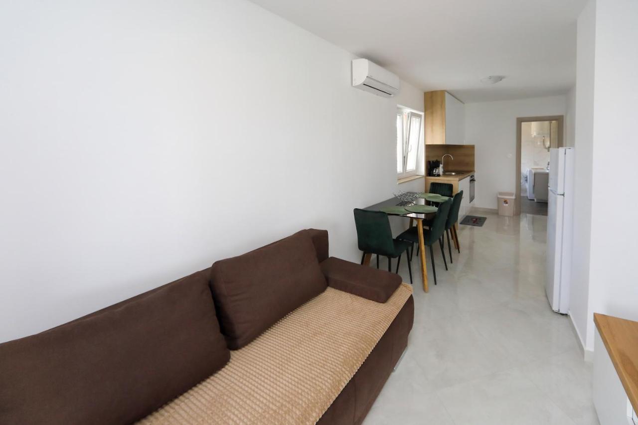 Ferienwohnung Alfonso Bibinje Exterior foto